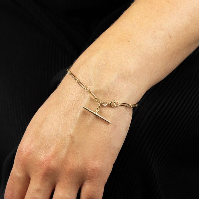 T-Bar Chain Bracelet In Yellow Gold