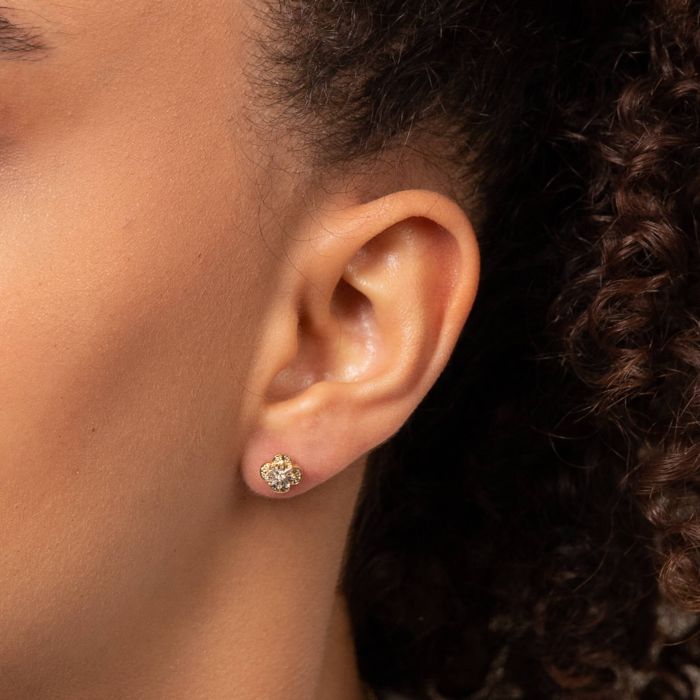 Flower Stud Earrings with Diamond in 9ct Gold