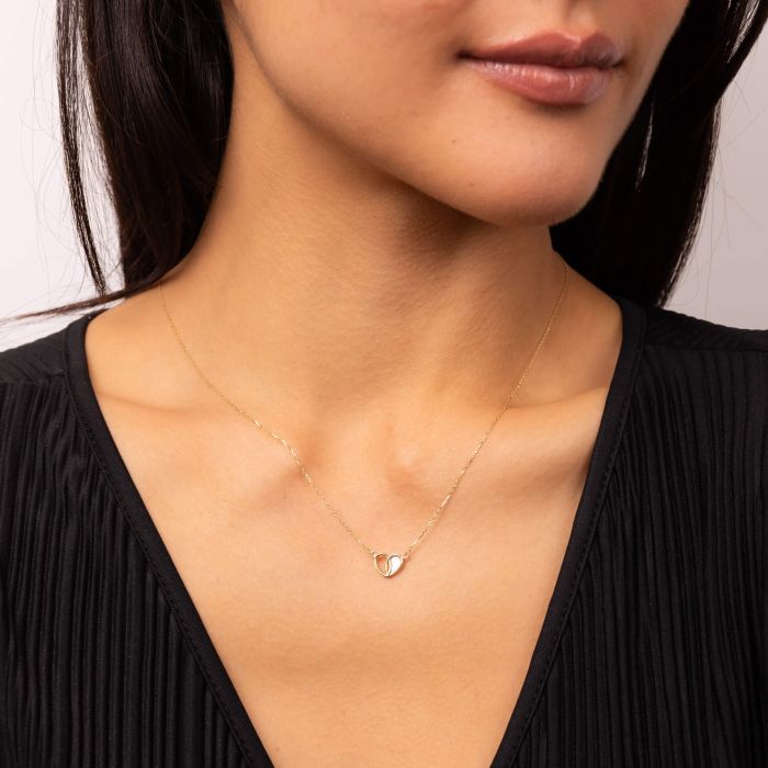 Heart Necklace with Mother of Pearl in 9ct Gold