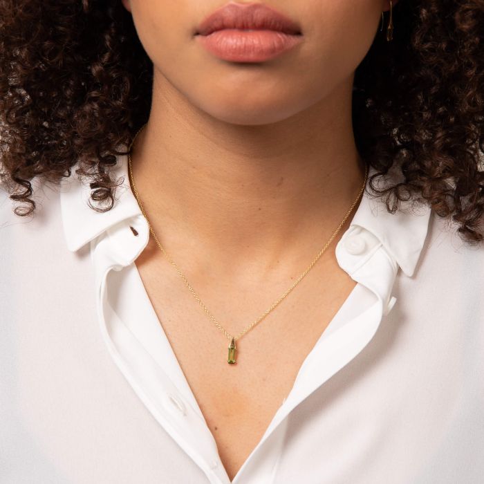 Elongated Semi-Precious Pendant in 9ct Gold