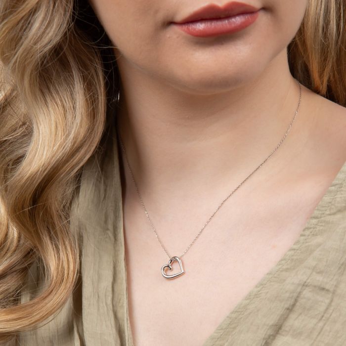 Organic Heart Pendant in 9ct Gold