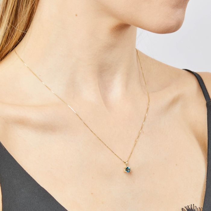 Birthstone Pendant in 9ct Gold