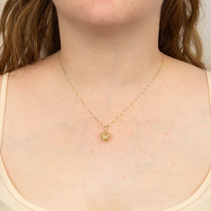 Caged Heart Pendant in 9ct Gold
