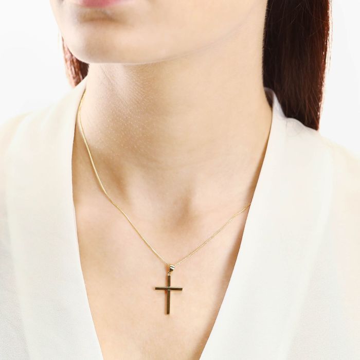 Large Cross Pendant in 9ct Gold