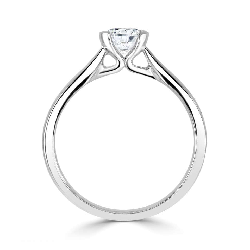 18ct White Gold Semi Flush Set Round Solitaire with Plain Shoulders
